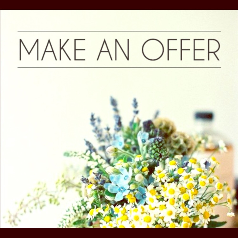 💋🌺Make An Offer🌺💋